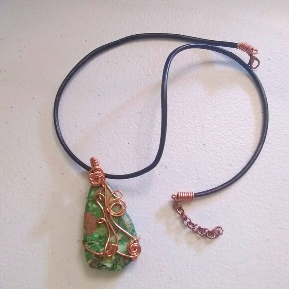 Chunky! Green Sea Sediment Jasper Pendant w. Leather Cord 20"! New Fall Jewelry! - Picture 4 of 12